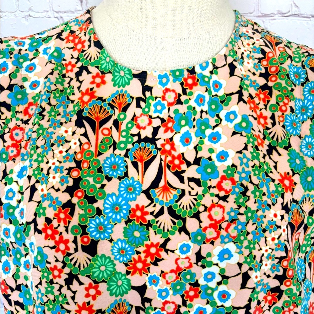 TED BAKER Nelliy Sleeveless Floral Top with Shoulder Detail—4-6 - Picture 3 of 16